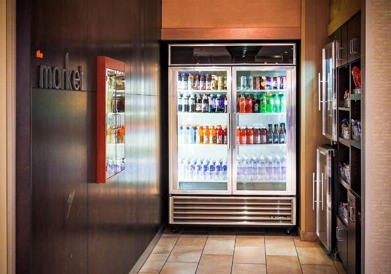 فندق Courtyard By Marriott Norman