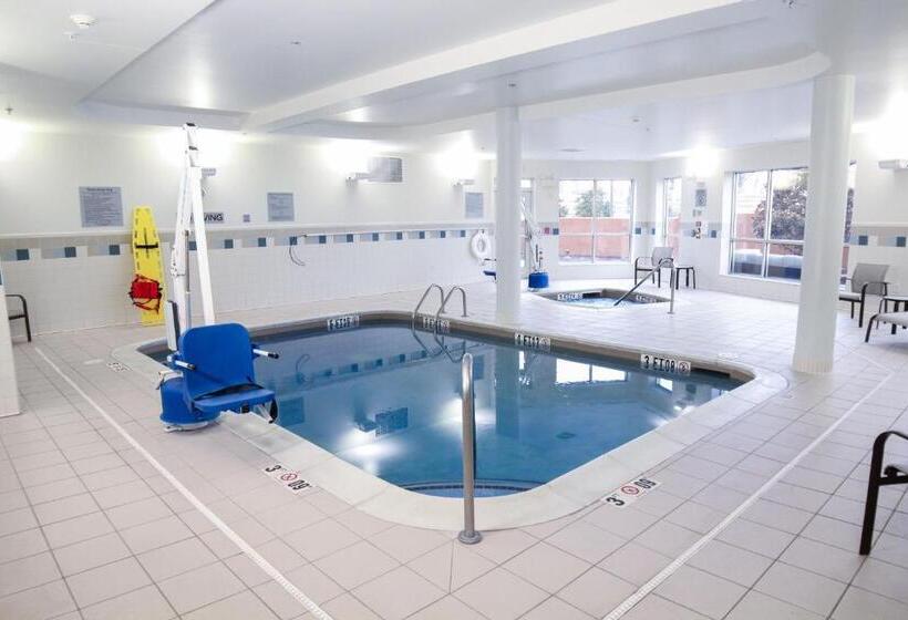 هتل Courtyard By Marriott Owensboro