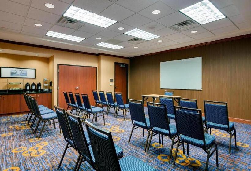 ホテル Courtyard By Marriott Chicago Schaumburg/woodfield Mall