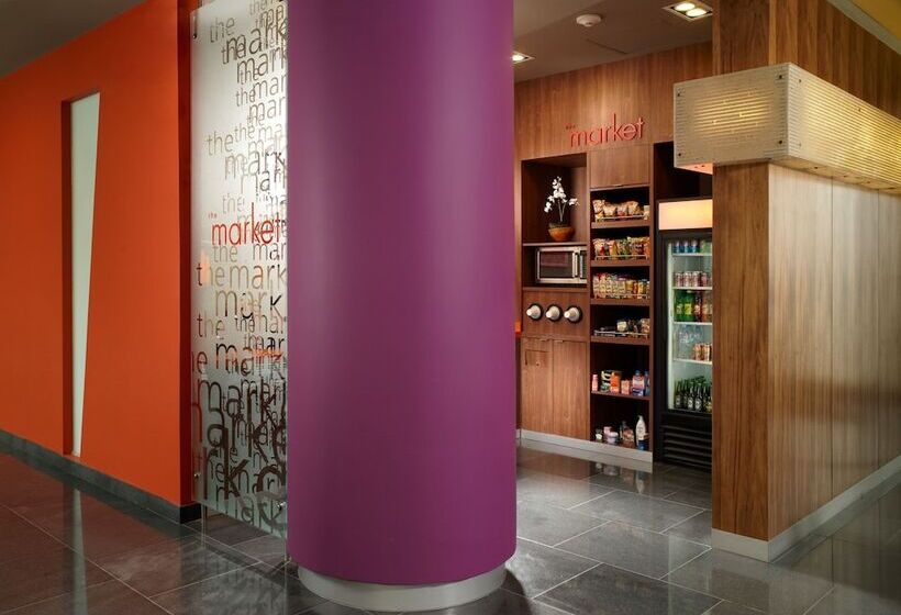 هتل Courtyard By Marriott Mexico City Airport