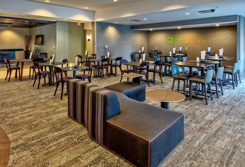 호텔 Courtyard Newport News Airport