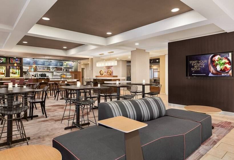 ホテル Courtyard By Marriott Palmdale