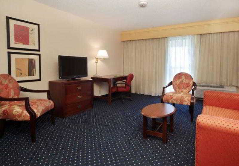 ホテル Courtyard By Marriott Palmdale