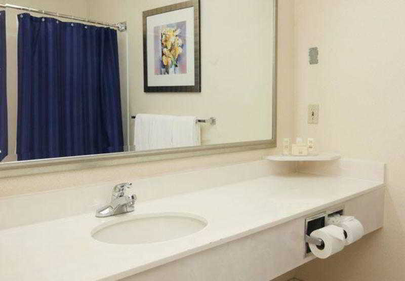 ホテル Courtyard By Marriott Palmdale