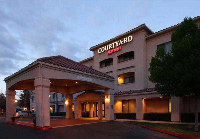 ホテル Courtyard By Marriott Palmdale