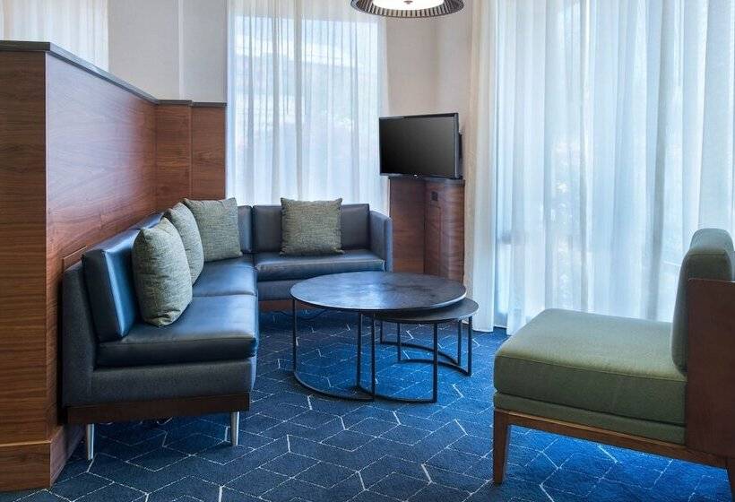 בית מלון כפרי Courtyard Philadelphia Plymouth Meeting