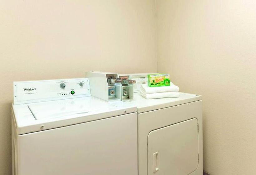 فندق Days Inn By Wyndham Mount Vernon