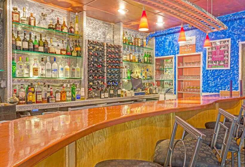 Отель Days Inn By Wyndham Ridgefield