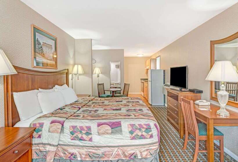 Отель Days Inn By Wyndham Ridgefield