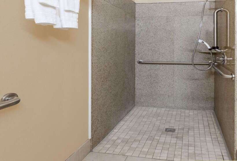 فندق Quality Inn & Suites Mcalester On Hwy 69 & 270