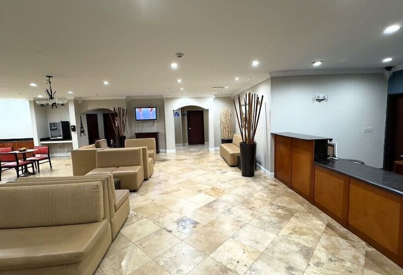 فندق Quality Inn & Suites Mcalester On Hwy 69 & 270