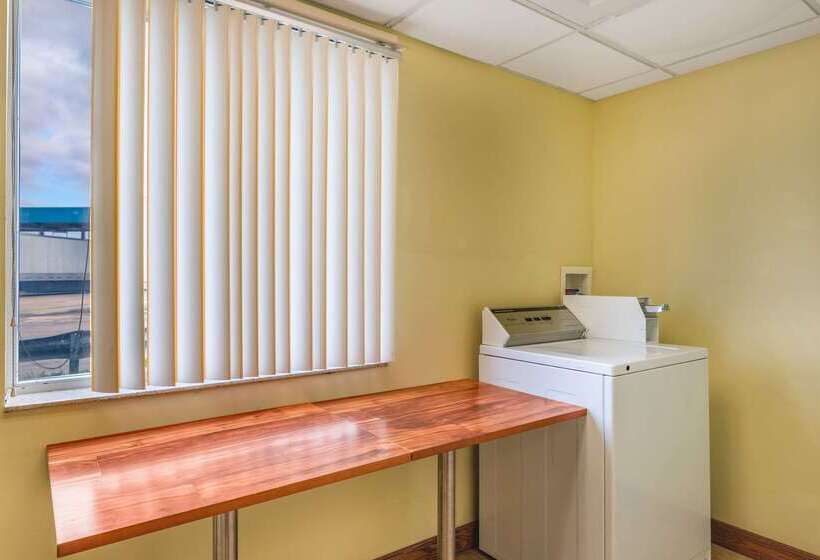 هتل Econo Lodge Inn & Suites Pritchard Road North Little Rock