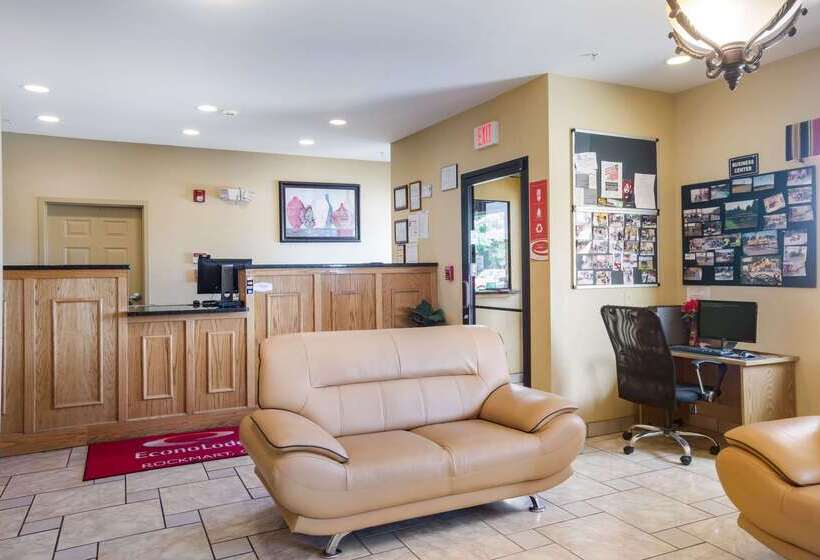 فندق Econo Lodge  Inn & Suites