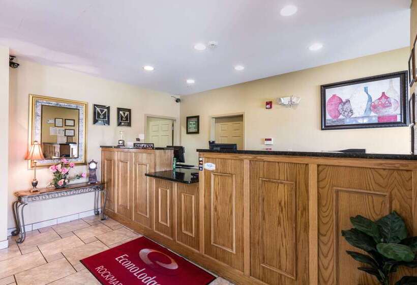 فندق Econo Lodge  Inn & Suites