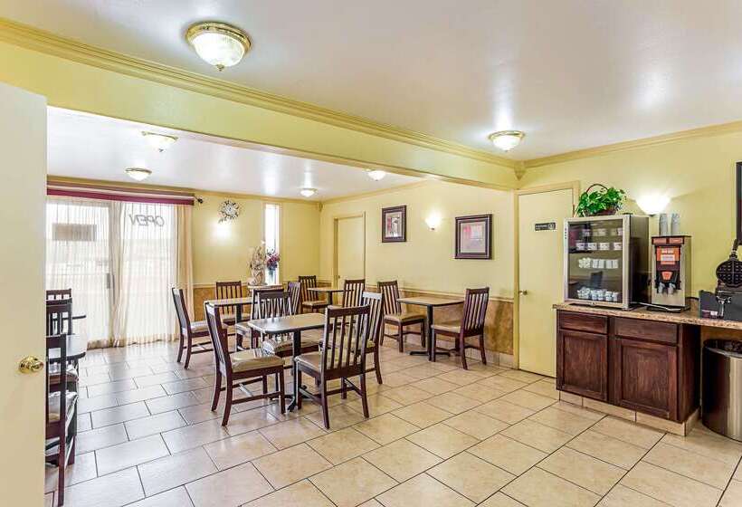 فندق Econo Lodge Mcalester