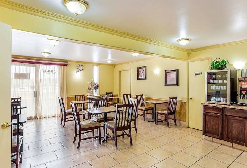 فندق Econo Lodge Mcalester