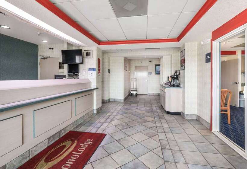 فندق Econo Lodge Morristown