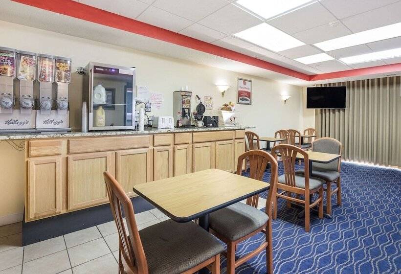 فندق Econo Lodge Morristown