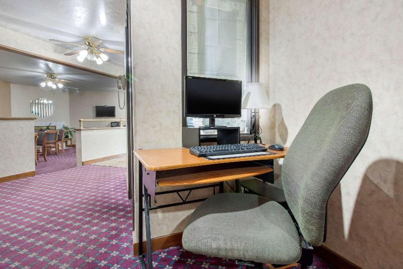 فندق Econo Lodge Oacoma