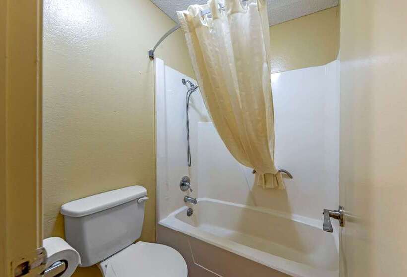 ホテル Econo Lodge