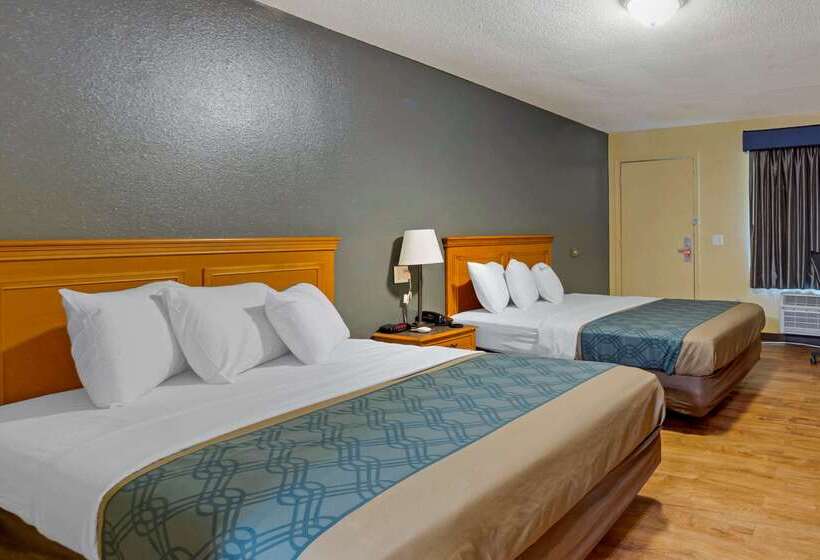 בית מלון כפרי Econo Lodge