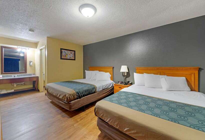 בית מלון כפרי Econo Lodge