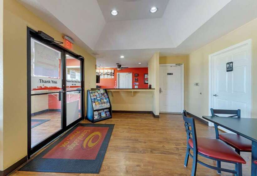 ホテル Econo Lodge