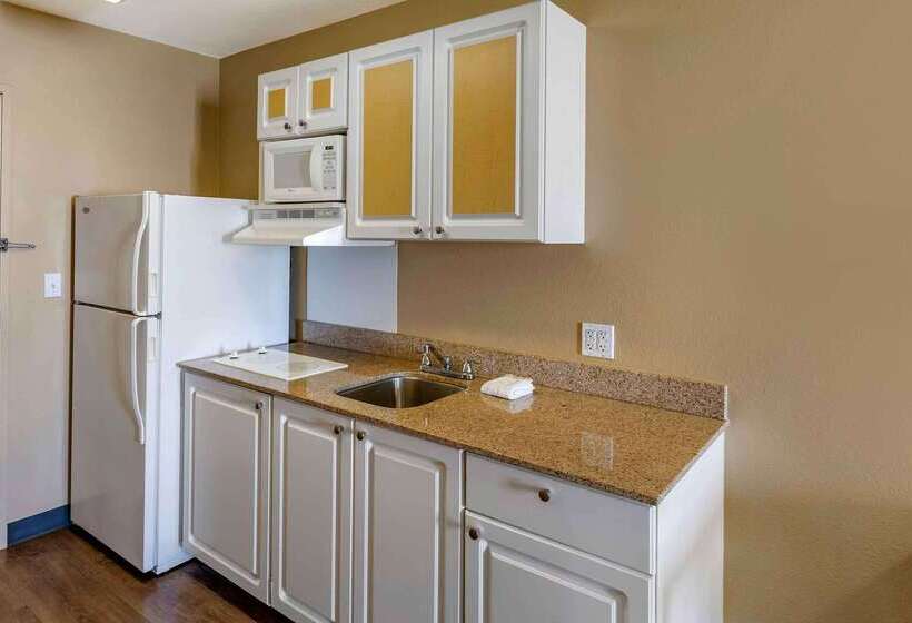 فندق Extended Stay America Suites  San Rafael  Francisco Blvd. East