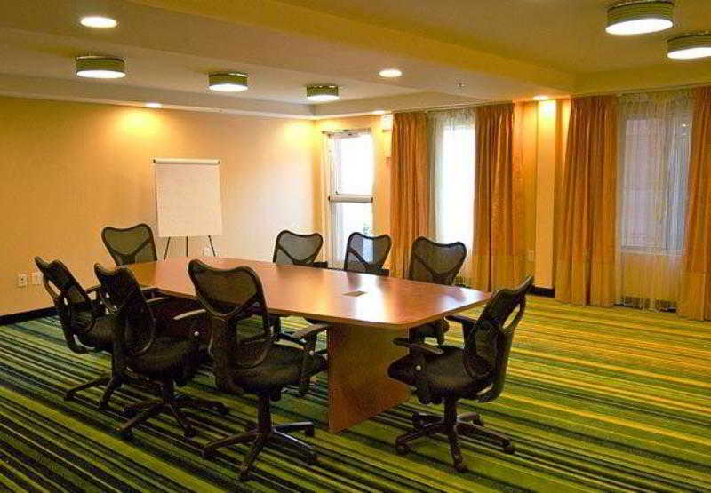 酒店 Fairfield Inn And Suites By Marriott Plainville