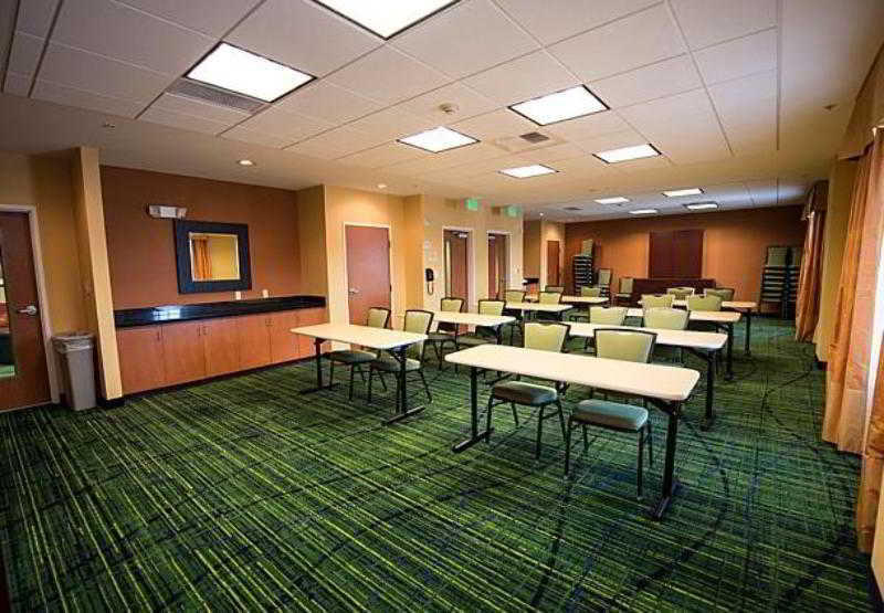 فندق Fairfield Inn & Suites Seattle Bremerton