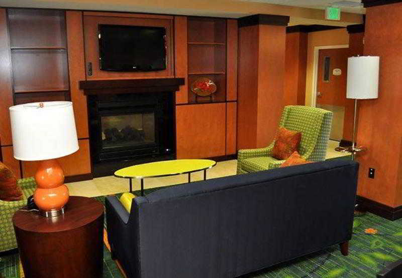 فندق Fairfield Inn & Suites Seattle Bremerton