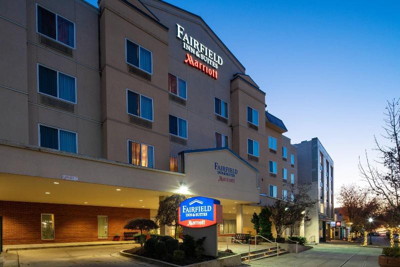 فندق Fairfield Inn & Suites Seattle Bremerton