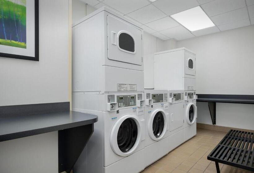 فندق Fairfield By Marriott Tacoma Puyallup