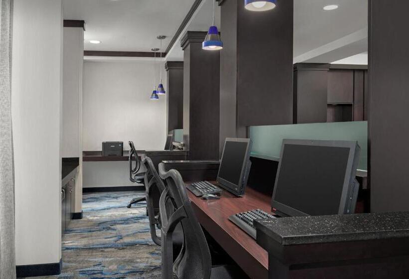 فندق Fairfield By Marriott Tacoma Puyallup