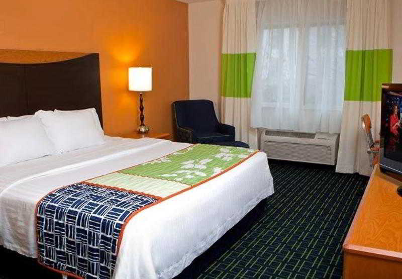 فندق Fairfield Inn & Suites Youngstown Boardman Poland