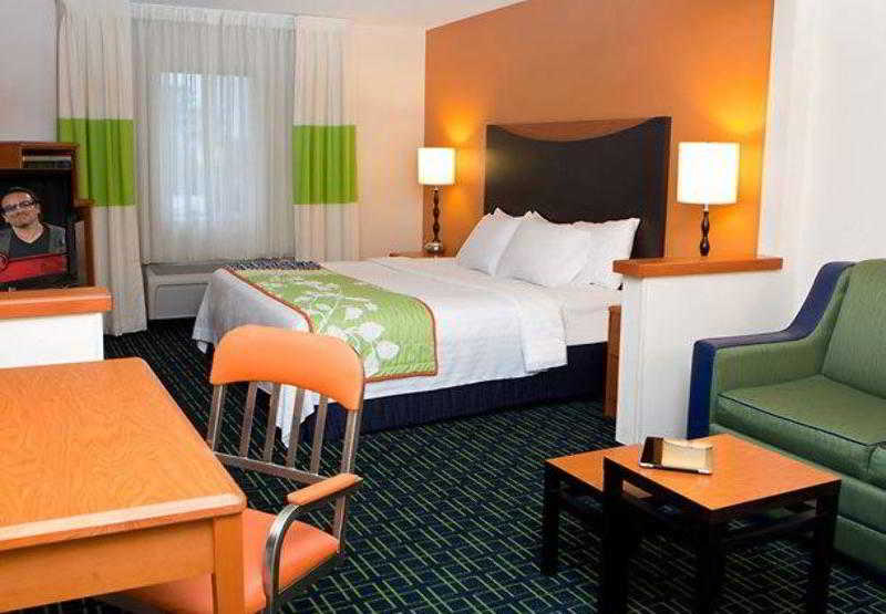فندق Fairfield Inn & Suites Youngstown Boardman Poland