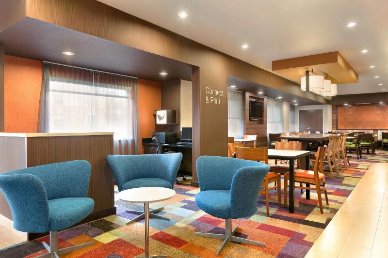 فندق Fairfield Inn & Suites Youngstown Boardman Poland