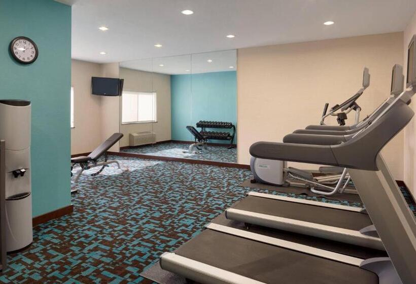 فندق Fairfield Inn & Suites Youngstown Boardman Poland