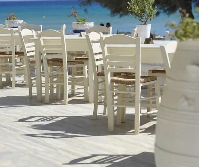 فندق Galatis Beach