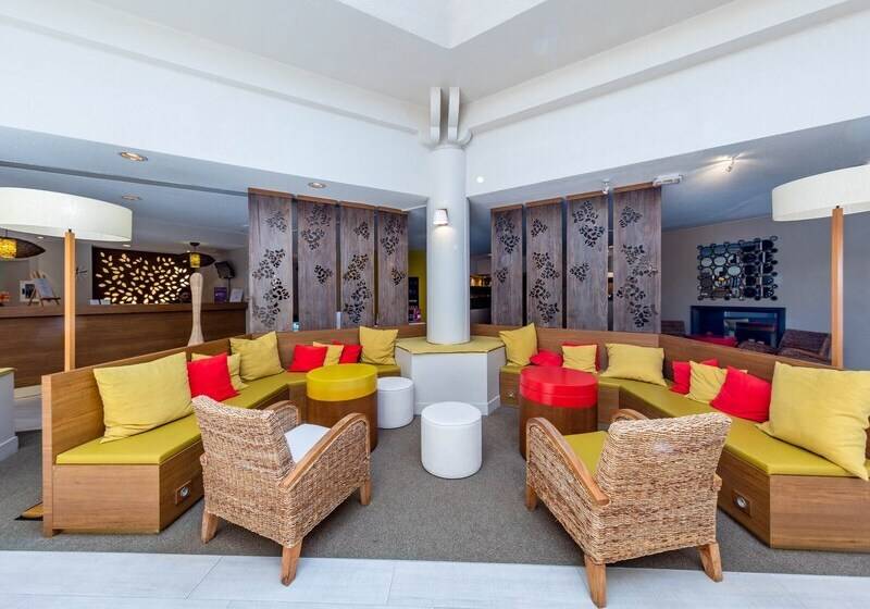 בית מלון כפרי Garrigae Domaine De L Esterel   Piscine & Spa Cinq Mondes