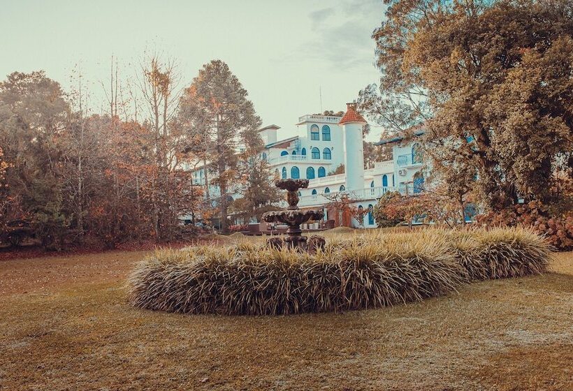 בית מלון כפרי Gramado Palace
