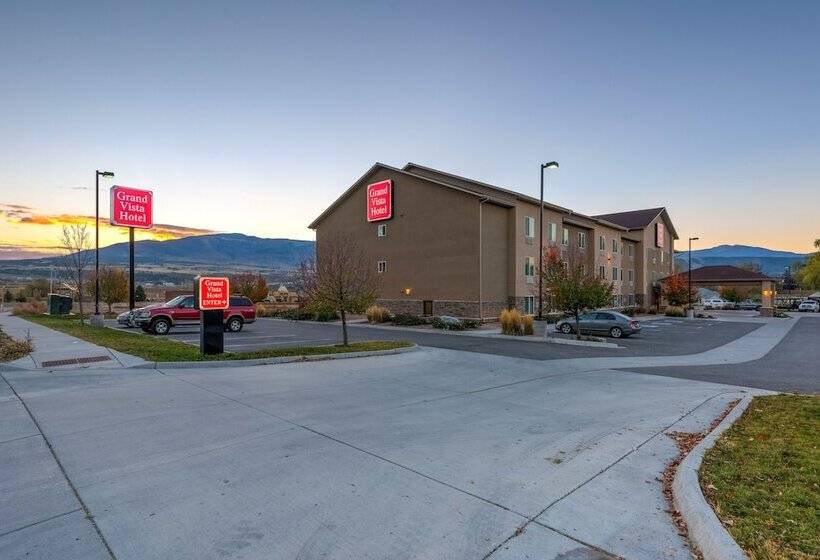 Grand Vista Hotel Parachute