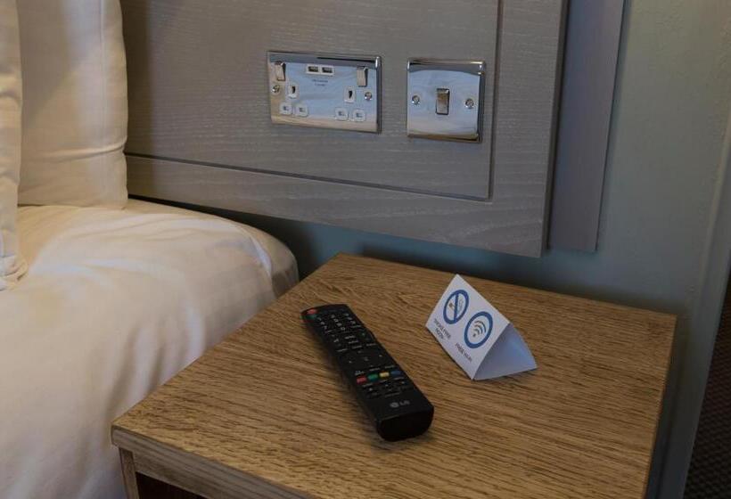 酒店 Green Dragon, Welton By Marston S Inns