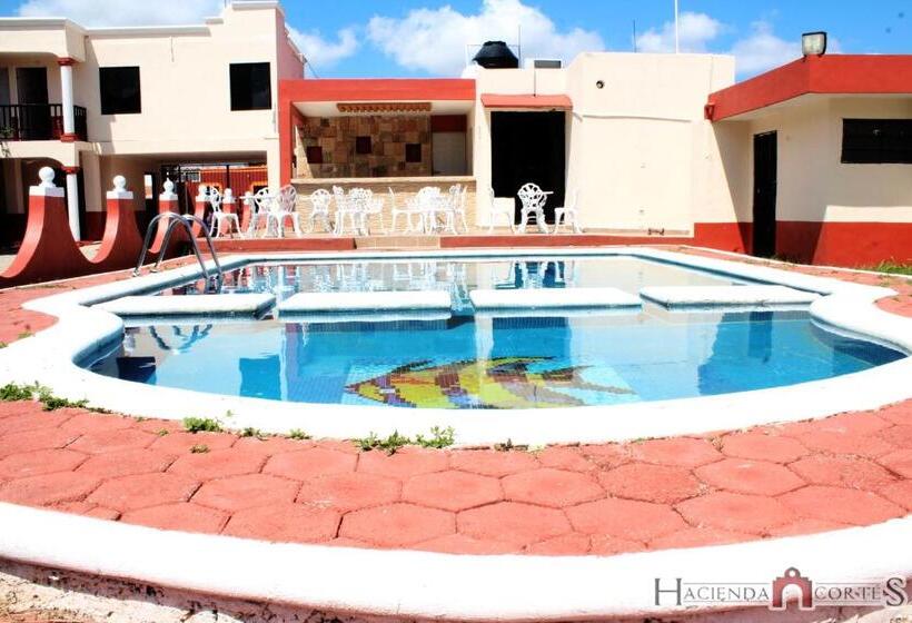 فندق Hacienda Cortes