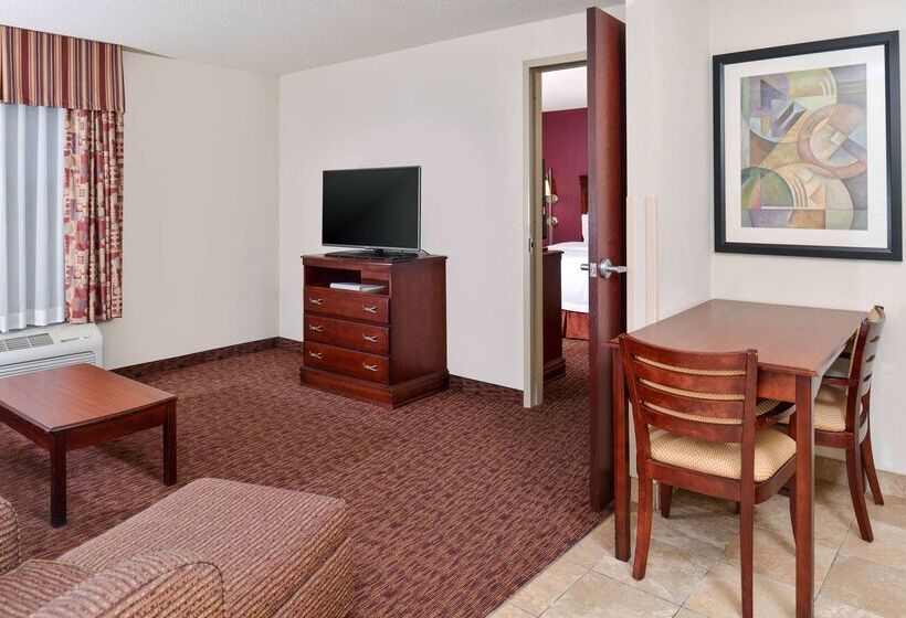 فندق Hampton Inn & Suites Muncie