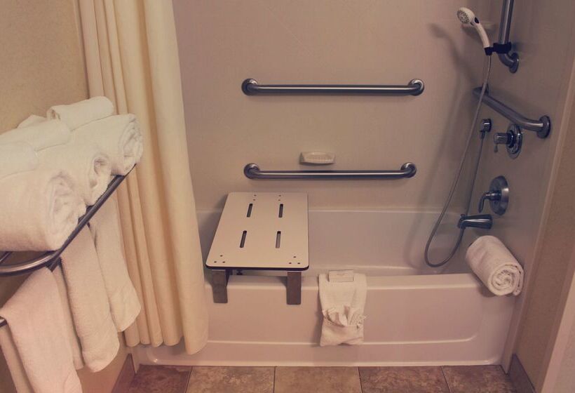 בית מלון כפרי Hampton Inn & Suites Muncie