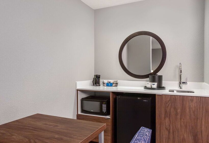 בית מלון כפרי Hampton Inn & Suites Muncie