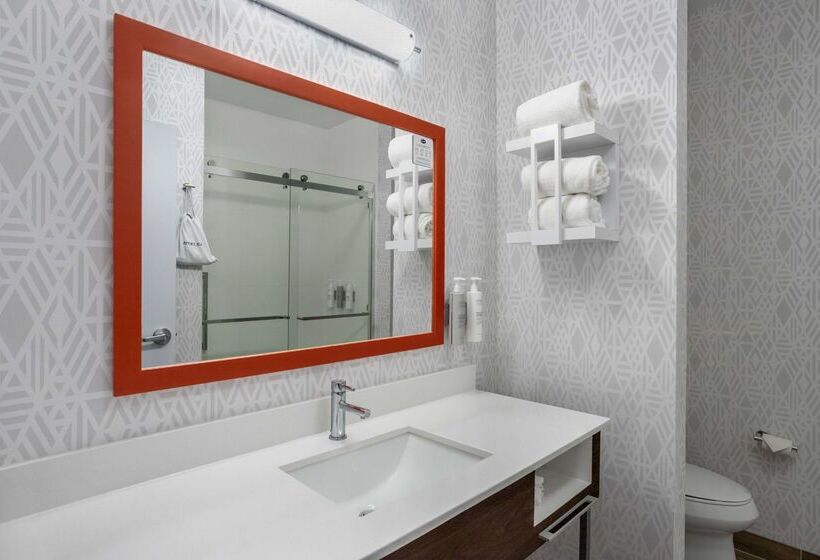 فندق Hampton Inn & Suites Muncie