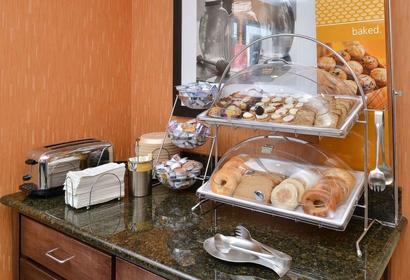 فندق Hampton Inn Ottumwa