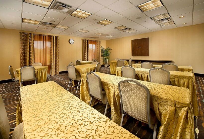 酒店 Hampton Inn Pampa